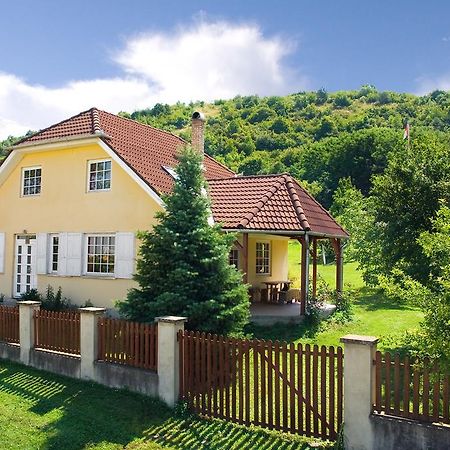 Vila Babakalacs Fony Exteriér fotografie