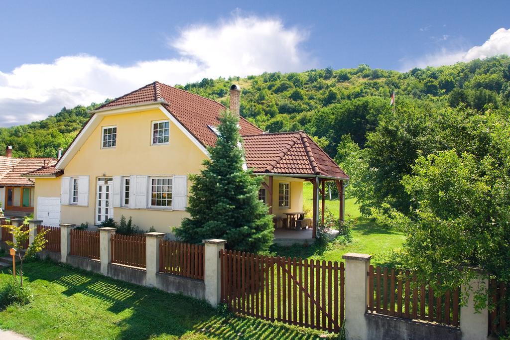 Vila Babakalacs Fony Exteriér fotografie